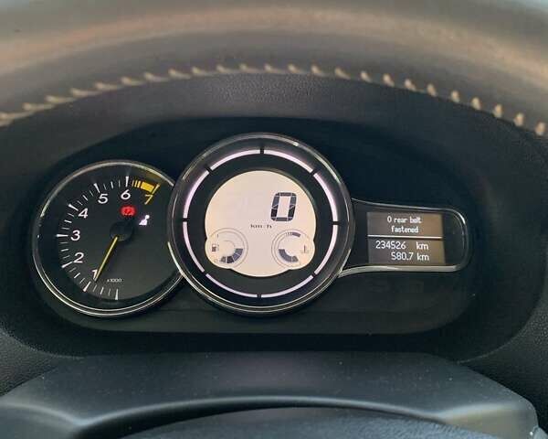 Серый Рено Меган, объемом двигателя 1.4 л и пробегом 234 тыс. км за 7200 $, фото 9 на Automoto.ua