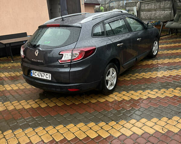 Серый Рено Меган, объемом двигателя 1.46 л и пробегом 320 тыс. км за 7150 $, фото 36 на Automoto.ua