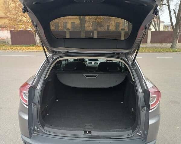 Серый Рено Меган, объемом двигателя 1.5 л и пробегом 285 тыс. км за 7000 $, фото 14 на Automoto.ua