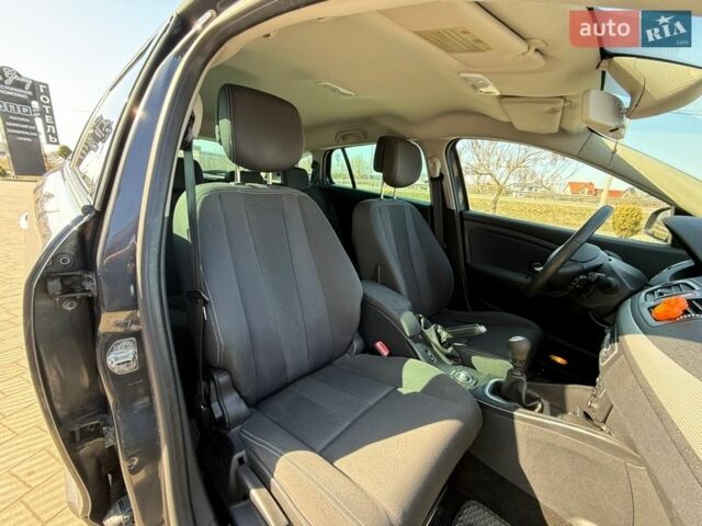 Серый Рено Меган, объемом двигателя 1.9 л и пробегом 237 тыс. км за 7800 $, фото 26 на Automoto.ua