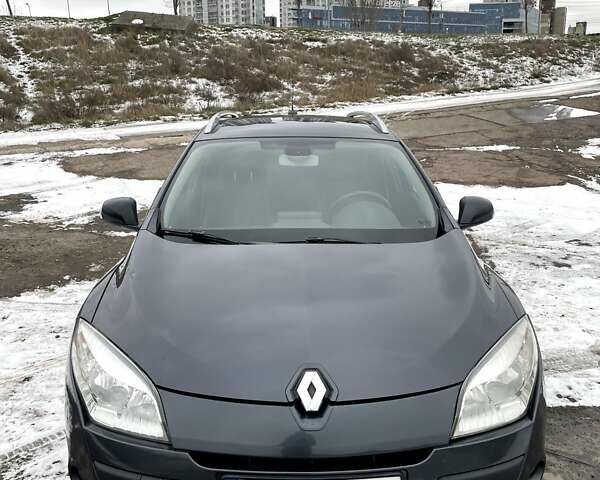 Сірий Рено Меган, об'ємом двигуна 1.87 л та пробігом 259 тис. км за 7000 $, фото 12 на Automoto.ua