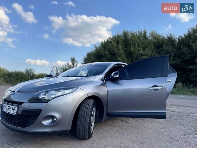 Сірий Рено Меган, об'ємом двигуна 1.46 л та пробігом 339 тис. км за 6400 $, фото 14 на Automoto.ua