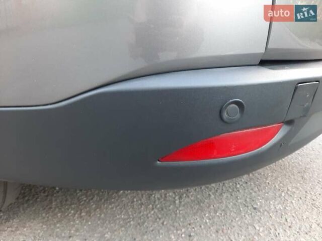 Серый Рено Меган, объемом двигателя 1.6 л и пробегом 194 тыс. км за 8100 $, фото 84 на Automoto.ua