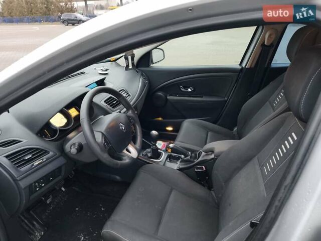 Серый Рено Меган, объемом двигателя 1.5 л и пробегом 249 тыс. км за 6750 $, фото 28 на Automoto.ua