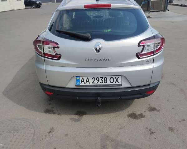 Сірий Рено Меган, об'ємом двигуна 1.5 л та пробігом 267 тис. км за 6500 $, фото 2 на Automoto.ua