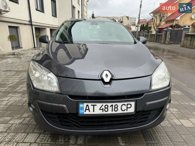Сірий Рено Меган, об'ємом двигуна 1.5 л та пробігом 218 тис. км за 7200 $, фото 29 на Automoto.ua