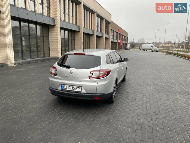 Сірий Рено Меган, об'ємом двигуна 1.46 л та пробігом 239 тис. км за 6600 $, фото 3 на Automoto.ua