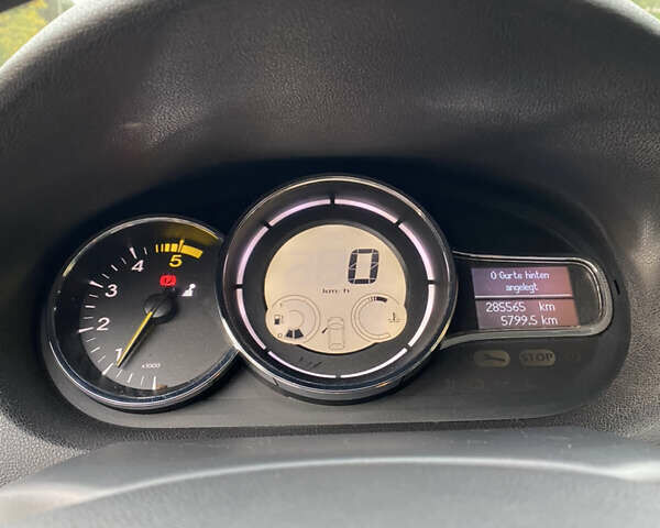 Серый Рено Меган, объемом двигателя 1.9 л и пробегом 285 тыс. км за 7300 $, фото 33 на Automoto.ua