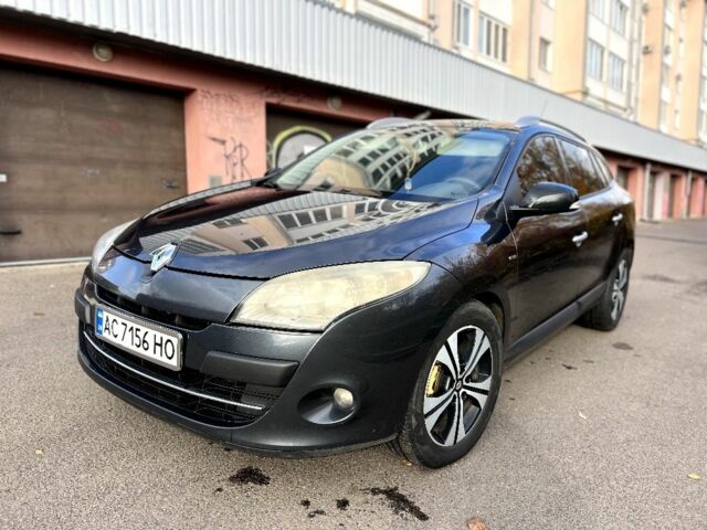 Сірий Рено Меган, об'ємом двигуна 1.5 л та пробігом 300 тис. км за 6100 $, фото 1 на Automoto.ua