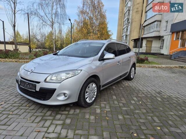 Сірий Рено Меган, об'ємом двигуна 1.46 л та пробігом 252 тис. км за 7300 $, фото 3 на Automoto.ua