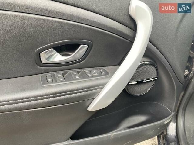 Сірий Рено Меган, об'ємом двигуна 1.4 л та пробігом 143 тис. км за 6600 $, фото 6 на Automoto.ua