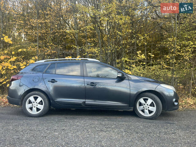 Серый Рено Меган, объемом двигателя 1.46 л и пробегом 266 тыс. км за 6800 $, фото 1 на Automoto.ua