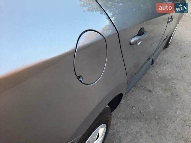 Серый Рено Меган, объемом двигателя 1.6 л и пробегом 201 тыс. км за 7700 $, фото 71 на Automoto.ua
