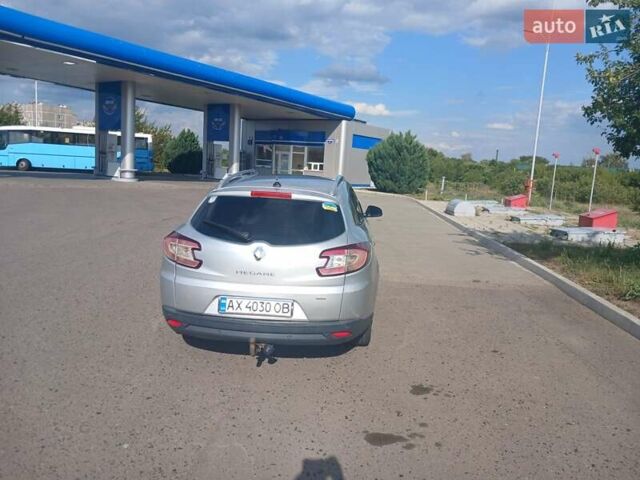 Серый Рено Меган, объемом двигателя 1.6 л и пробегом 270 тыс. км за 6400 $, фото 5 на Automoto.ua