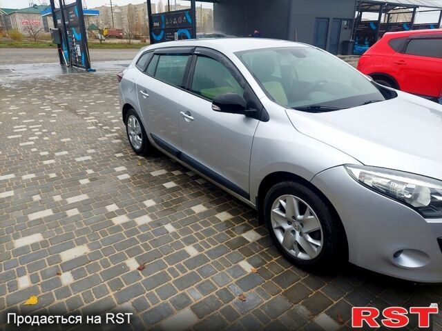 Серый Рено Меган, объемом двигателя 1.5 л и пробегом 267 тыс. км за 6850 $, фото 7 на Automoto.ua