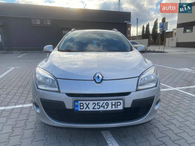Серый Рено Меган, объемом двигателя 1.46 л и пробегом 258 тыс. км за 6900 $, фото 8 на Automoto.ua