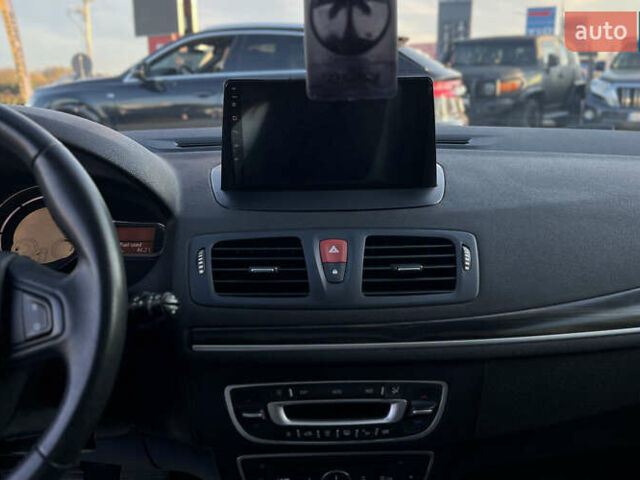 Сірий Рено Меган, об'ємом двигуна 1.46 л та пробігом 208 тис. км за 7800 $, фото 12 на Automoto.ua