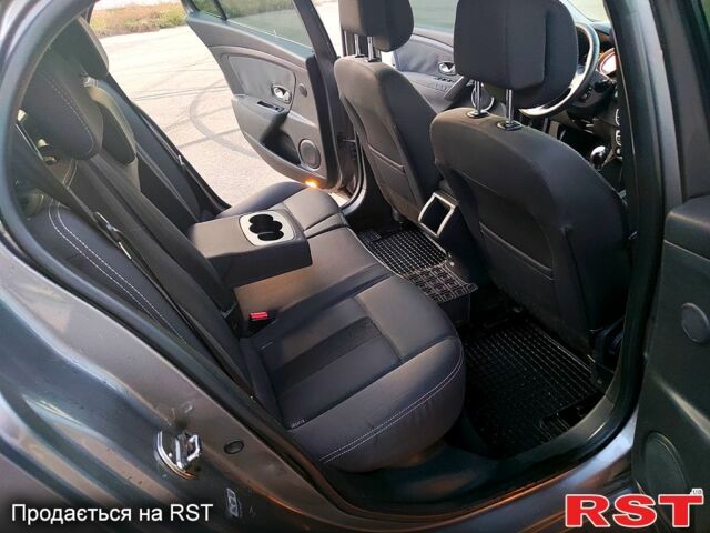 Серый Рено Меган, объемом двигателя 1.5 л и пробегом 270 тыс. км за 5350 $, фото 9 на Automoto.ua