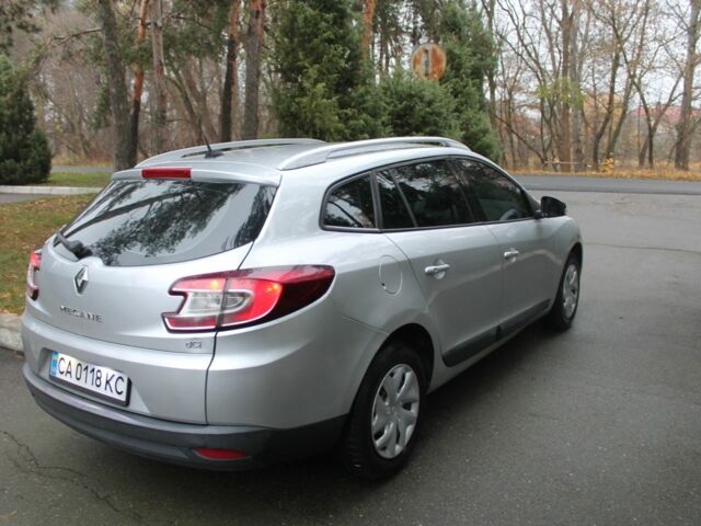 Сірий Рено Меган, об'ємом двигуна 1.5 л та пробігом 270 тис. км за 7200 $, фото 8 на Automoto.ua