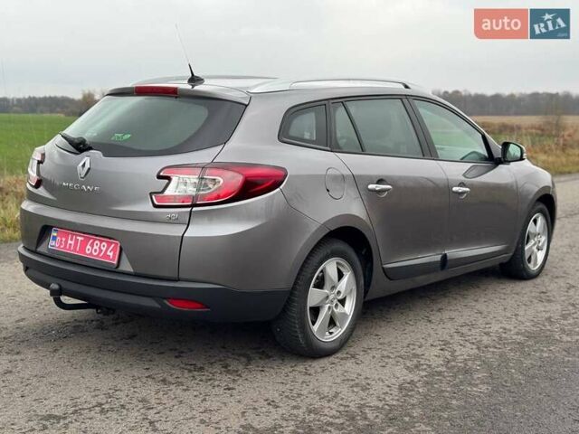 Сірий Рено Меган, об'ємом двигуна 1.46 л та пробігом 270 тис. км за 7800 $, фото 4 на Automoto.ua