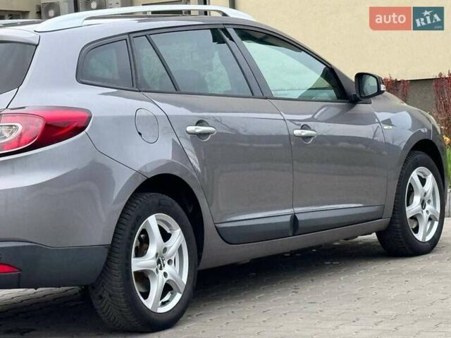 Сірий Рено Меган, об'ємом двигуна 1.4 л та пробігом 216 тис. км за 7700 $, фото 14 на Automoto.ua