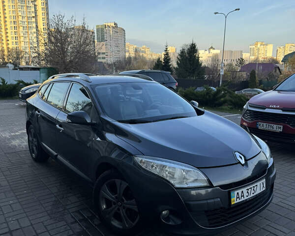 Сірий Рено Меган, об'ємом двигуна 1.5 л та пробігом 225 тис. км за 8000 $, фото 6 на Automoto.ua