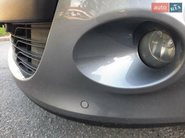 Серый Рено Меган, объемом двигателя 1.6 л и пробегом 194 тыс. км за 8100 $, фото 25 на Automoto.ua