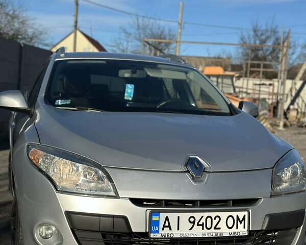 Серый Рено Меган, объемом двигателя 1.46 л и пробегом 203 тыс. км за 6700 $, фото 5 на Automoto.ua