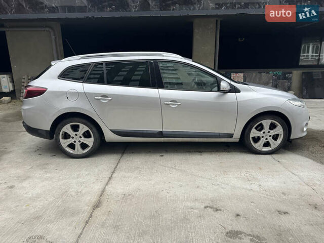 Серый Рено Меган, объемом двигателя 1.9 л и пробегом 213 тыс. км за 7700 $, фото 19 на Automoto.ua