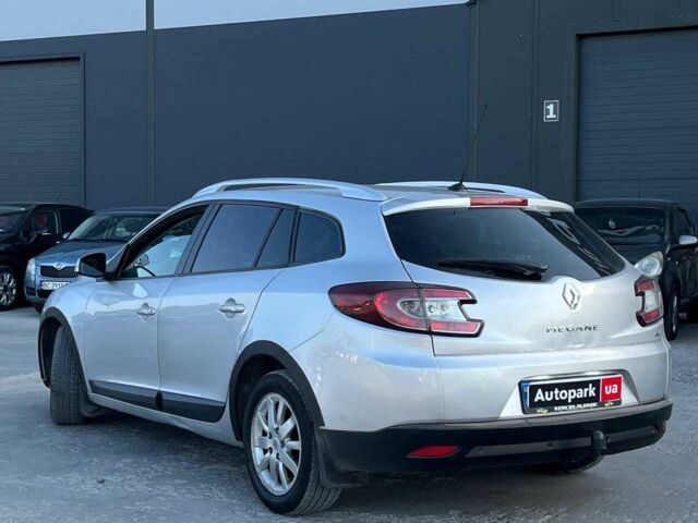 Серый Рено Меган, объемом двигателя 1.9 л и пробегом 265 тыс. км за 5440 $, фото 5 на Automoto.ua