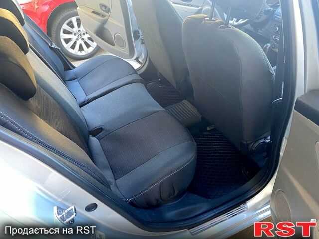 Серый Рено Меган, объемом двигателя 1.5 л и пробегом 260 тыс. км за 6800 $, фото 12 на Automoto.ua