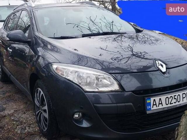 Серый Рено Меган, объемом двигателя 1.46 л и пробегом 310 тыс. км за 7300 $, фото 2 на Automoto.ua