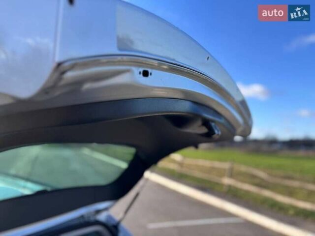 Серый Рено Меган, объемом двигателя 1.5 л и пробегом 249 тыс. км за 9400 $, фото 20 на Automoto.ua