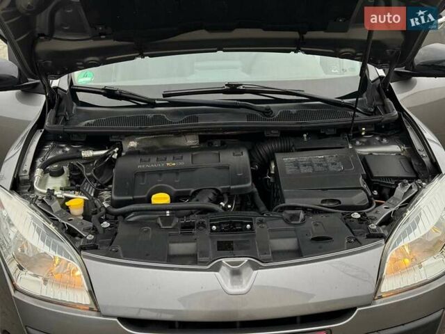 Сірий Рено Меган, об'ємом двигуна 1.4 л та пробігом 216 тис. км за 6500 $, фото 50 на Automoto.ua