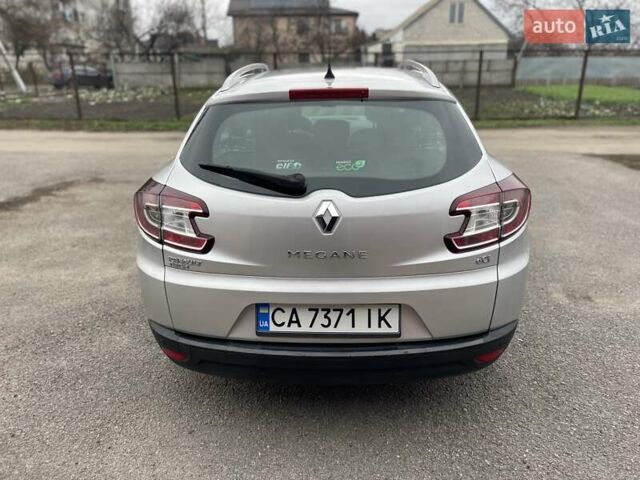 Сірий Рено Меган, об'ємом двигуна 1.46 л та пробігом 268 тис. км за 6400 $, фото 6 на Automoto.ua