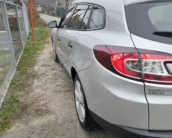 Серый Рено Меган, объемом двигателя 1.5 л и пробегом 270 тыс. км за 7350 $, фото 22 на Automoto.ua