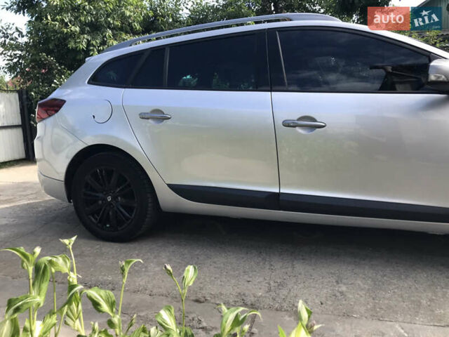 Рено Меган 2011 в Любаре на Automoto.ua Серый Рено Меган, объемом двигателя 1.46 л и пробегом 308 тыс. км за 6800 $, фото 11 на Automoto.ua