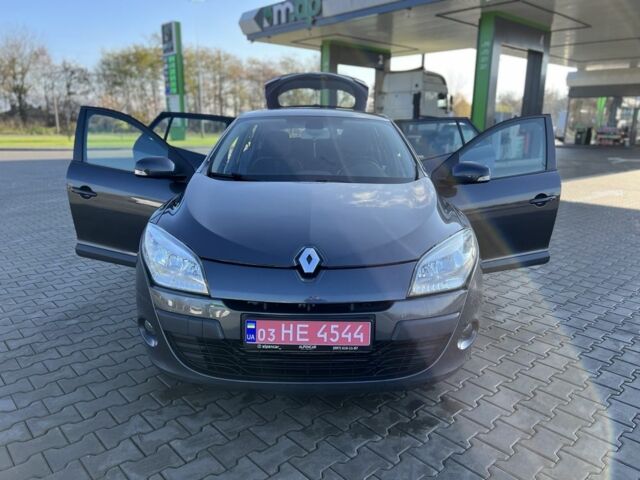 Сірий Рено Меган, об'ємом двигуна 1.5 л та пробігом 350 тис. км за 6200 $, фото 5 на Automoto.ua