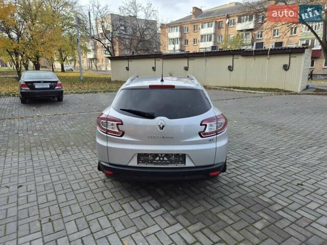 Сірий Рено Меган, об'ємом двигуна 1.46 л та пробігом 252 тис. км за 7300 $, фото 9 на Automoto.ua
