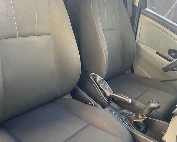 Сірий Рено Меган, об'ємом двигуна 1.5 л та пробігом 250 тис. км за 7200 $, фото 16 на Automoto.ua