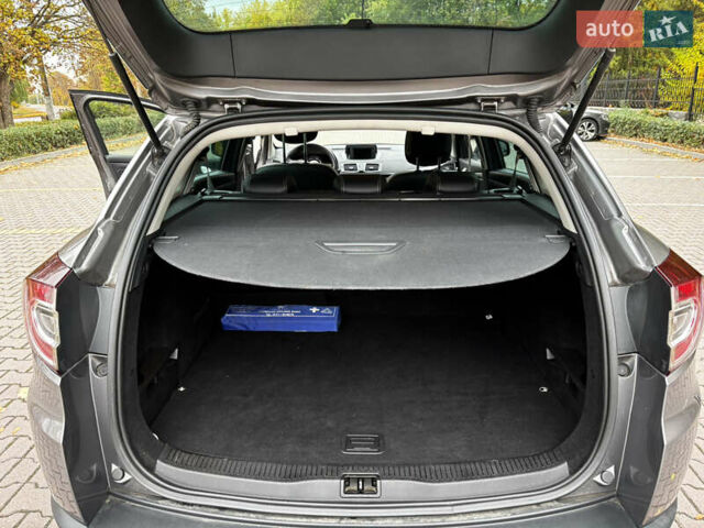 Серый Рено Меган, объемом двигателя 1.5 л и пробегом 146 тыс. км за 8890 $, фото 46 на Automoto.ua