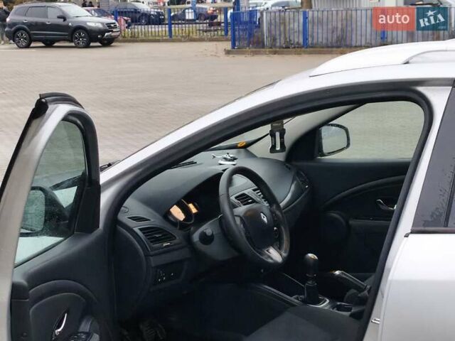 Серый Рено Меган, объемом двигателя 1.5 л и пробегом 249 тыс. км за 6750 $, фото 27 на Automoto.ua