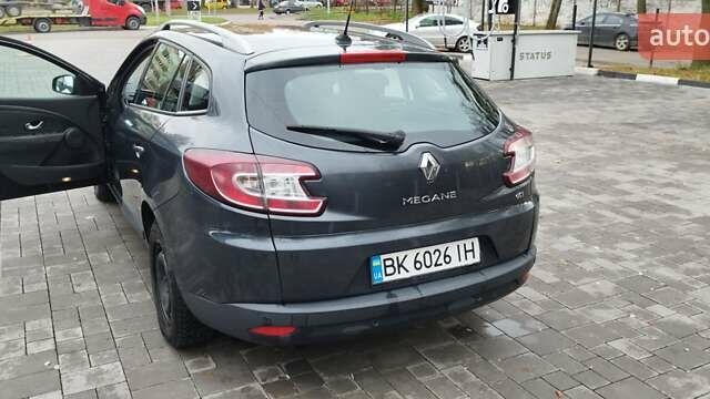Сірий Рено Меган, об'ємом двигуна 1.46 л та пробігом 221 тис. км за 7300 $, фото 9 на Automoto.ua