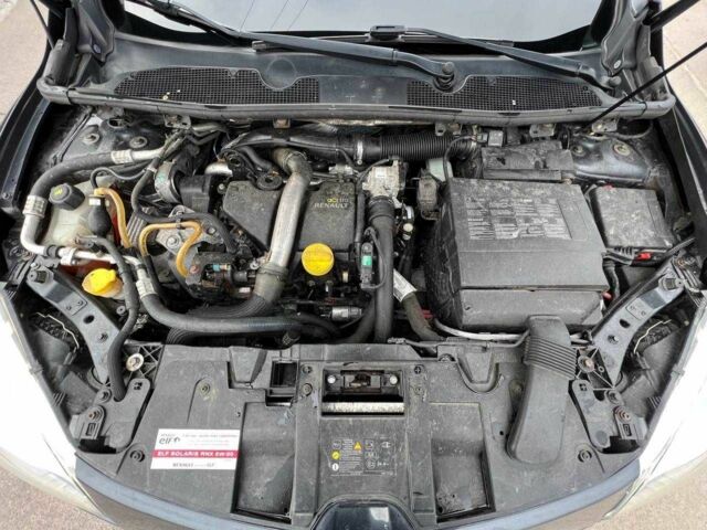 Сірий Рено Меган, об'ємом двигуна 0.15 л та пробігом 285 тис. км за 8000 $, фото 23 на Automoto.ua