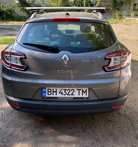 Серый Рено Меган, объемом двигателя 1.5 л и пробегом 151 тыс. км за 7800 $, фото 7 на Automoto.ua