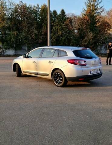 Сірий Рено Меган, об'ємом двигуна 1.5 л та пробігом 288 тис. км за 7100 $, фото 15 на Automoto.ua