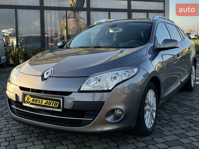 Сірий Рено Меган, об'ємом двигуна 1.46 л та пробігом 208 тис. км за 7800 $, фото 2 на Automoto.ua