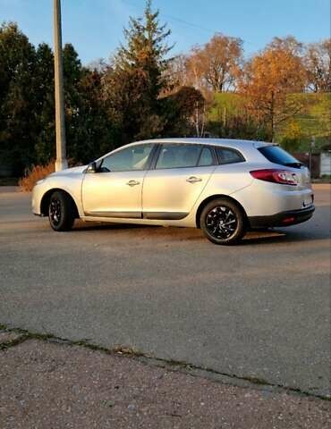 Сірий Рено Меган, об'ємом двигуна 1.5 л та пробігом 288 тис. км за 7100 $, фото 5 на Automoto.ua