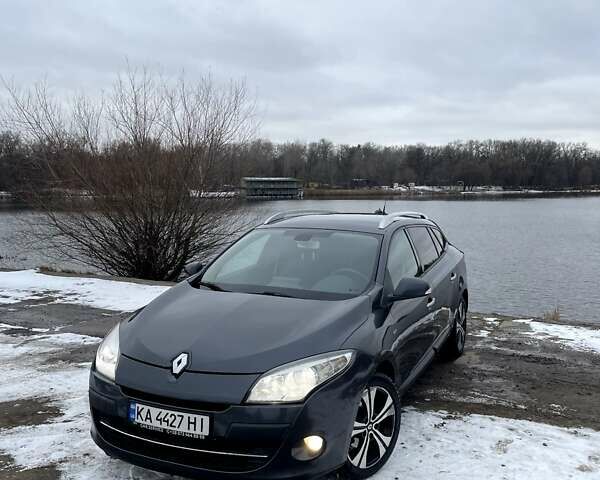 Сірий Рено Меган, об'ємом двигуна 1.87 л та пробігом 259 тис. км за 7000 $, фото 1 на Automoto.ua
