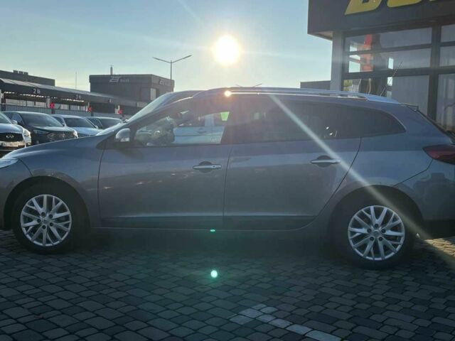 Серый Рено Меган, объемом двигателя 1.5 л и пробегом 208 тыс. км за 7800 $, фото 3 на Automoto.ua